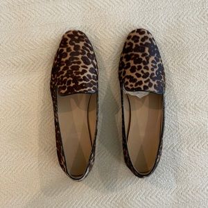 J CREW WOMEN’S ANIMAL PRINT FLATS SIZE 8